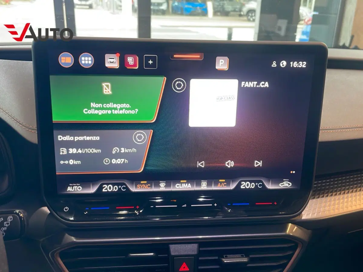 Cupra Leon Station Wagon nuova a Vercelli (15)