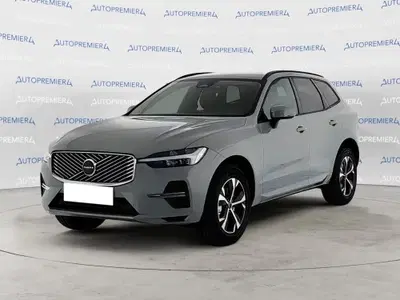 Volvo XC60 2.0 b5 mhev Core awd auto nuova a Como