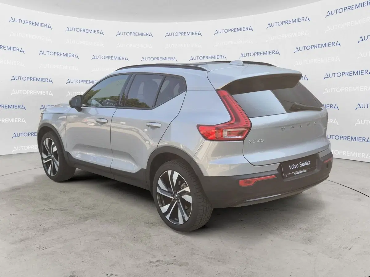 Volvo XC40 usata a Como (5)