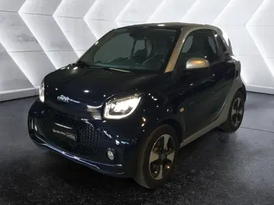 smart Fortwo EQ Passion Nightsky del 2023 usata a Caserta