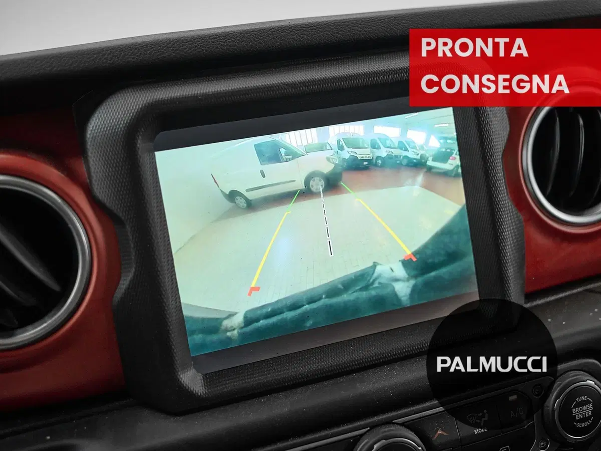 Jeep Wrangler usata a Prato (13)