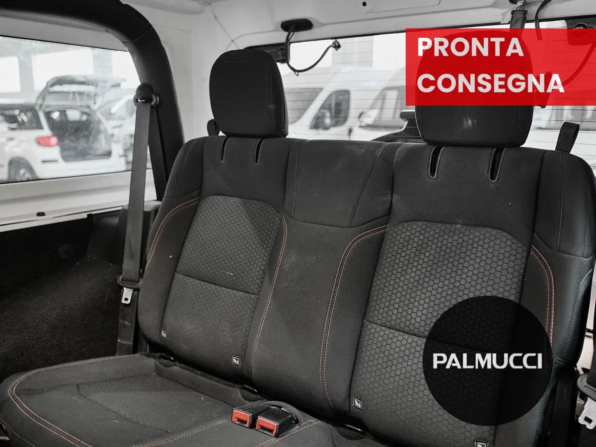 Jeep Wrangler usata a Prato (16)