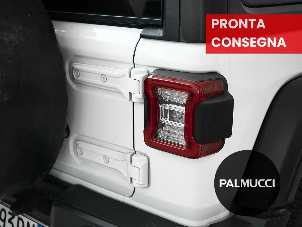 Jeep Wrangler usata a Prato (6)