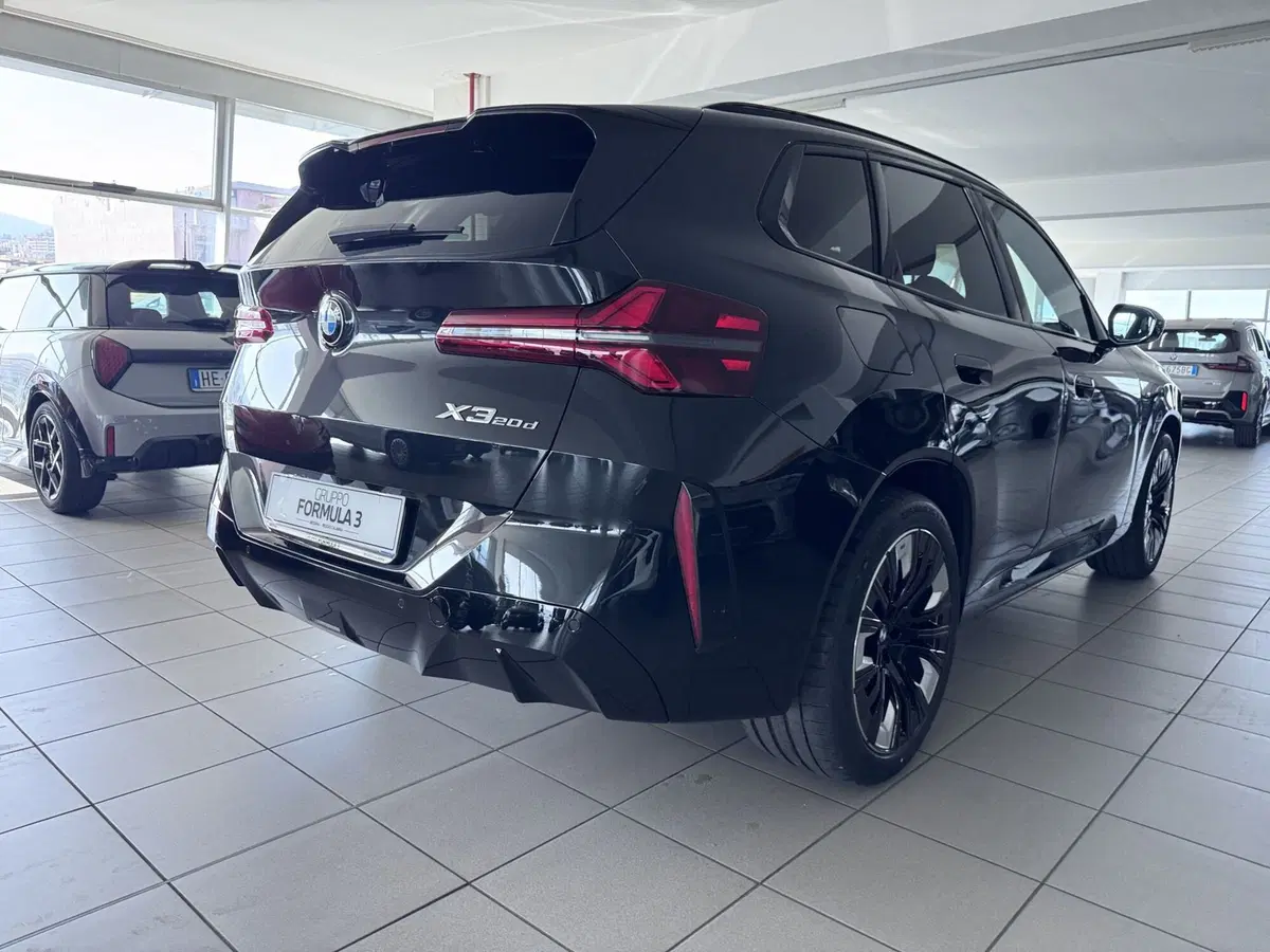 BMW X3 nuova a Messina (3)