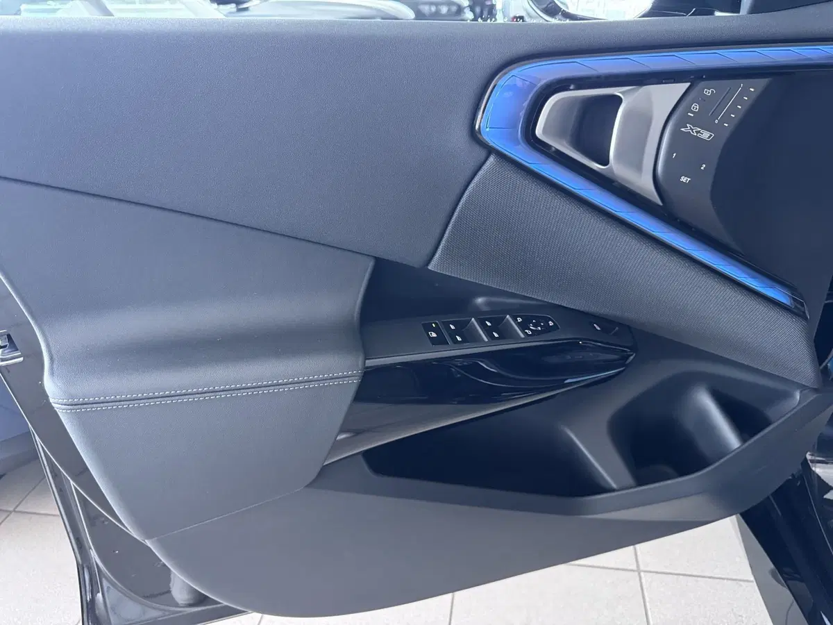 BMW X3 nuova a Messina (7)