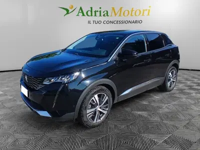 Peugeot 3008 BlueHDi 130 S&amp;S EAT8 Allure Pack del 2022 usata a Pordenone