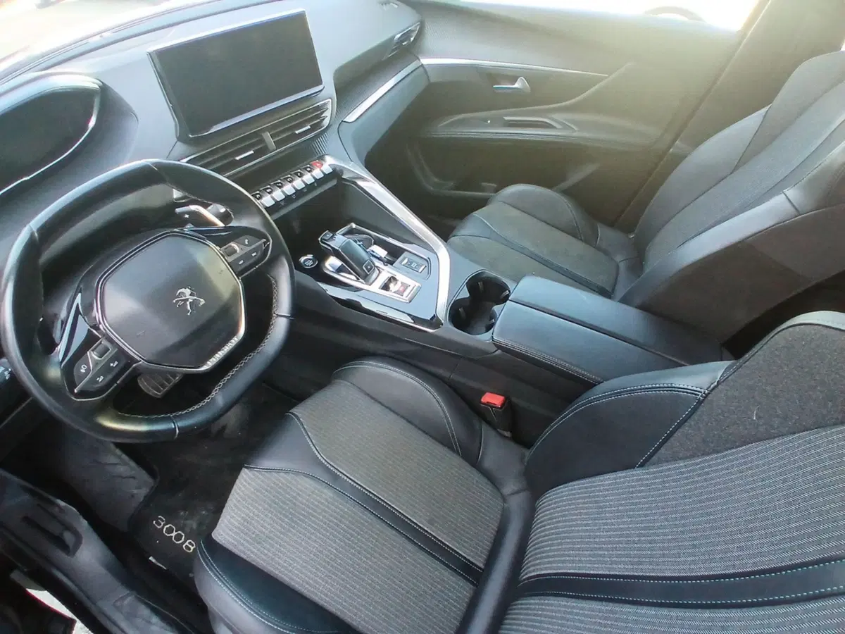 Peugeot 3008 usata a Pordenone (13)