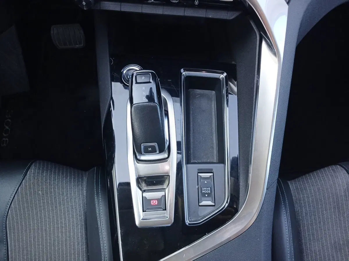 Peugeot 3008 usata a Pordenone (15)