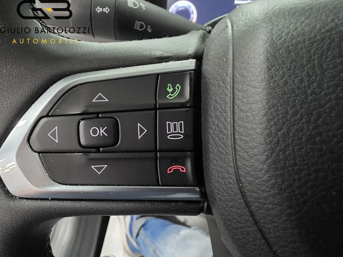 Jeep Compass usata a Prato (17)