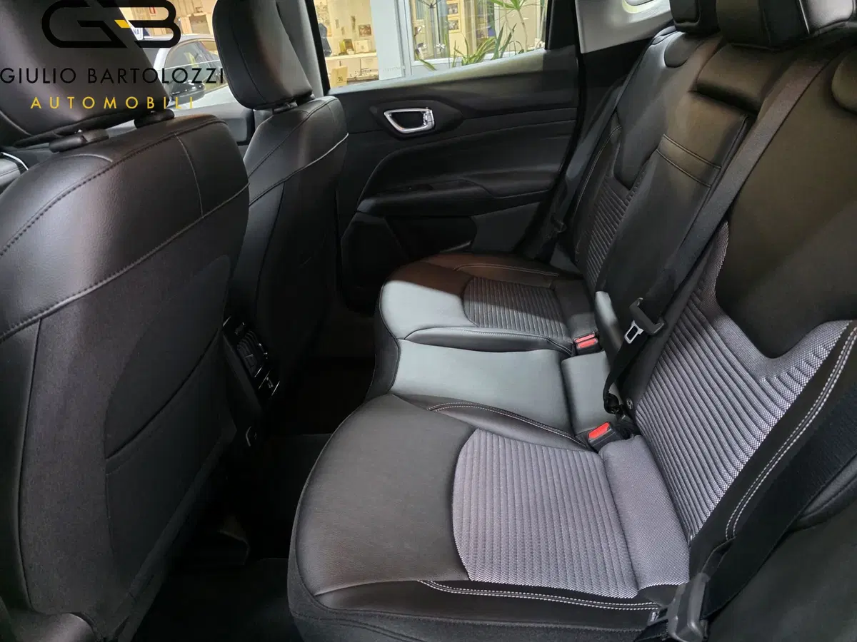 Jeep Compass usata a Prato (8)
