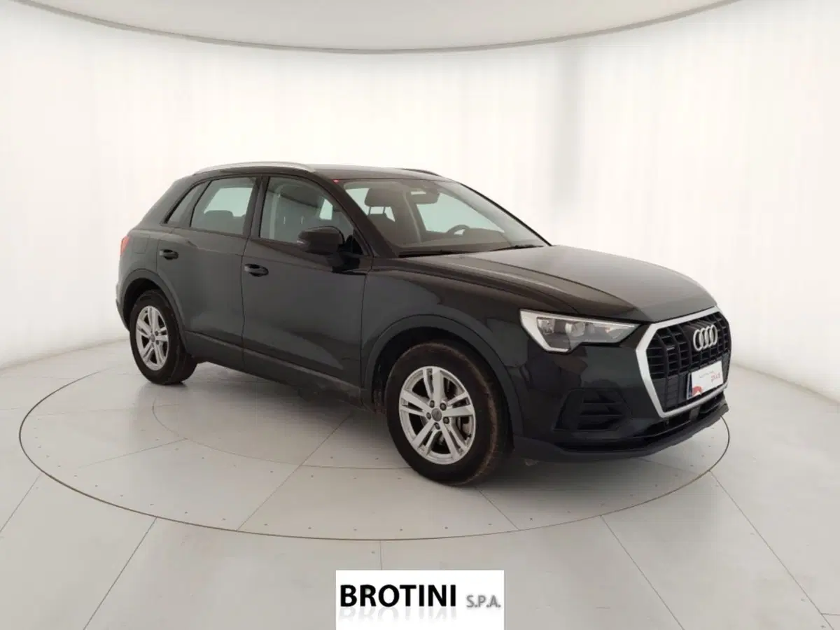 Audi Q3 usata a Massa-Carrara (4)