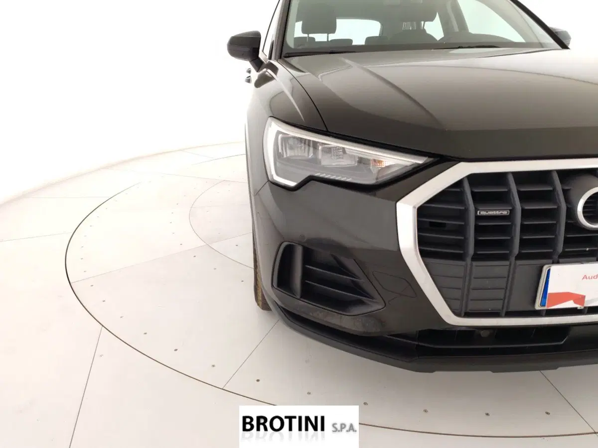 Audi Q3 usata a Massa-Carrara (5)