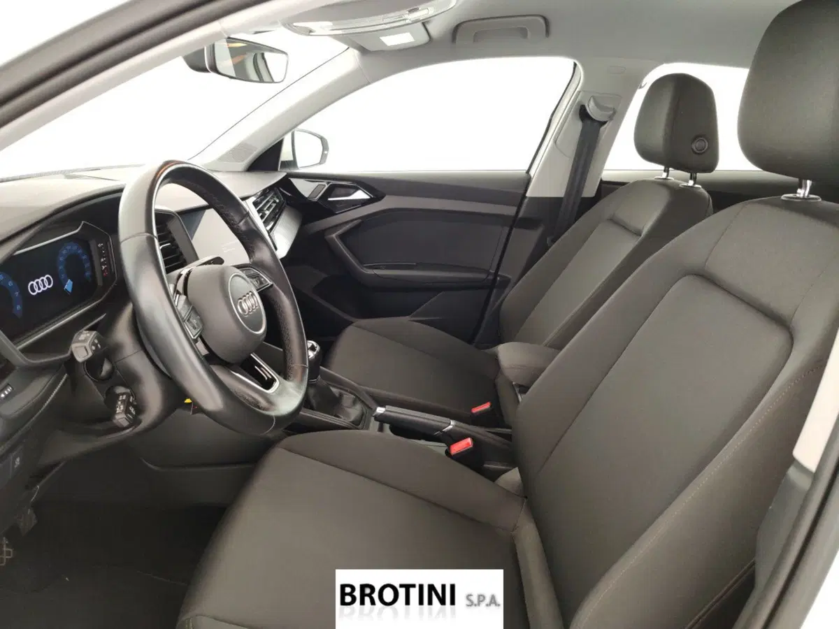 Audi A1 Sportback usata a Massa-Carrara (7)