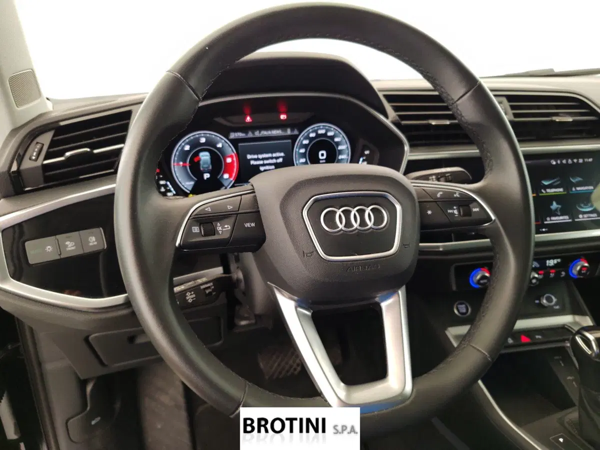 Audi Q3 usata a Massa-Carrara (13)