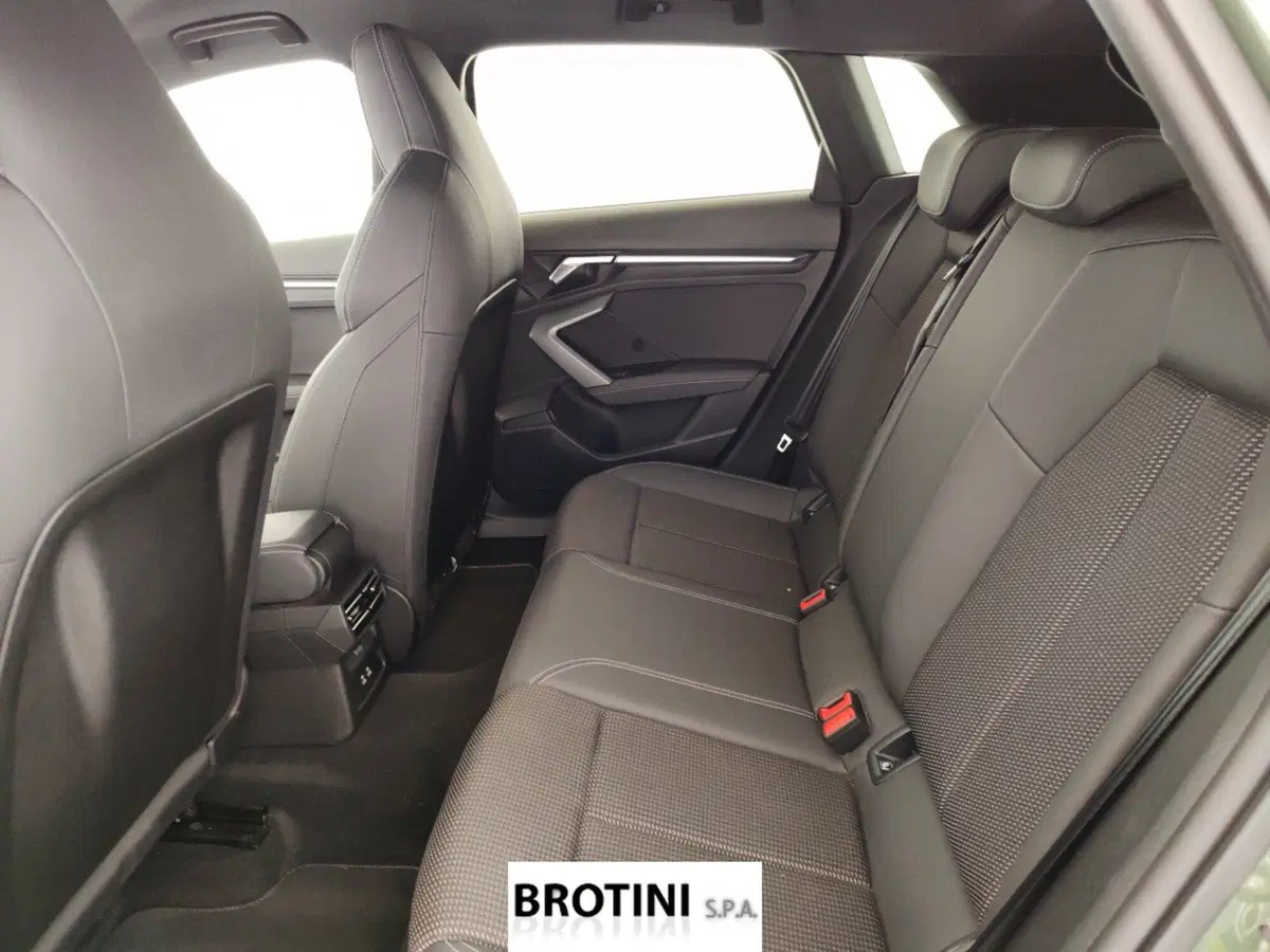 Audi A3 Sportback usata a Massa-Carrara (10)