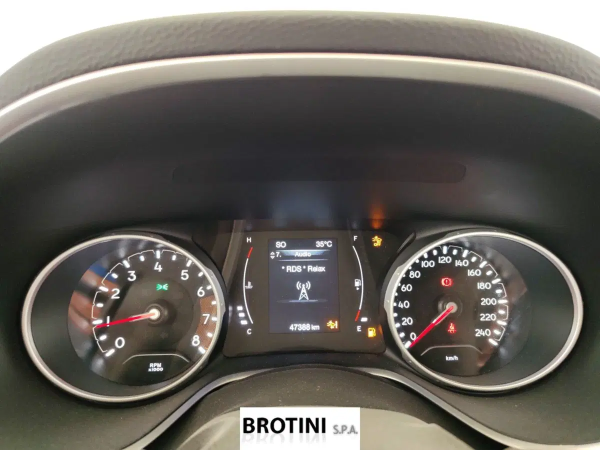 Jeep Compass usata a Massa-Carrara (13)