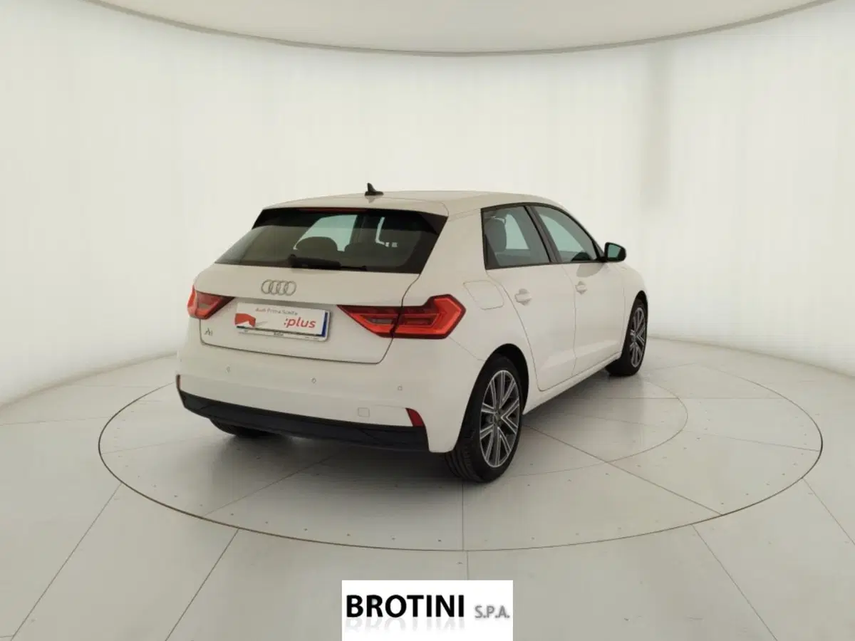 Audi A1 Sportback usata a Massa-Carrara (3)