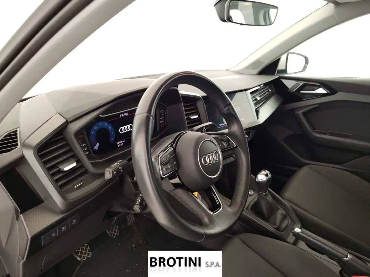 Audi A1 Sportback usata a Massa-Carrara (8)