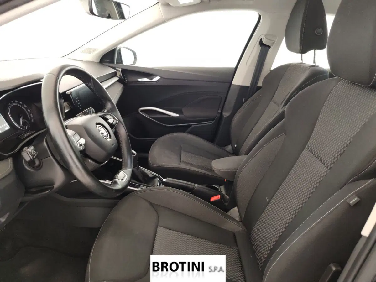 Skoda Fabia usata a Massa-Carrara (7)