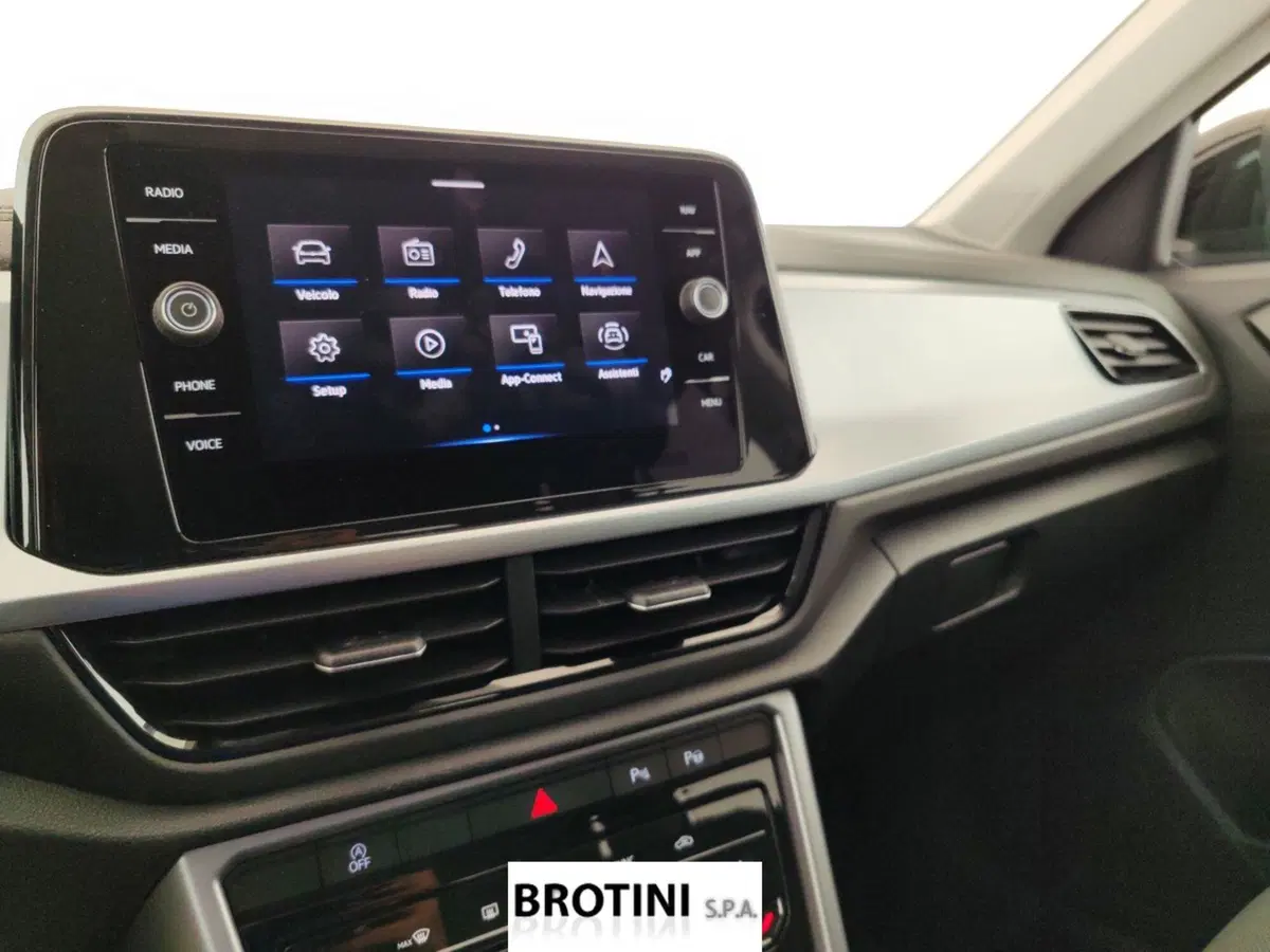 Volkswagen T-Roc usata a Massa-Carrara (13)