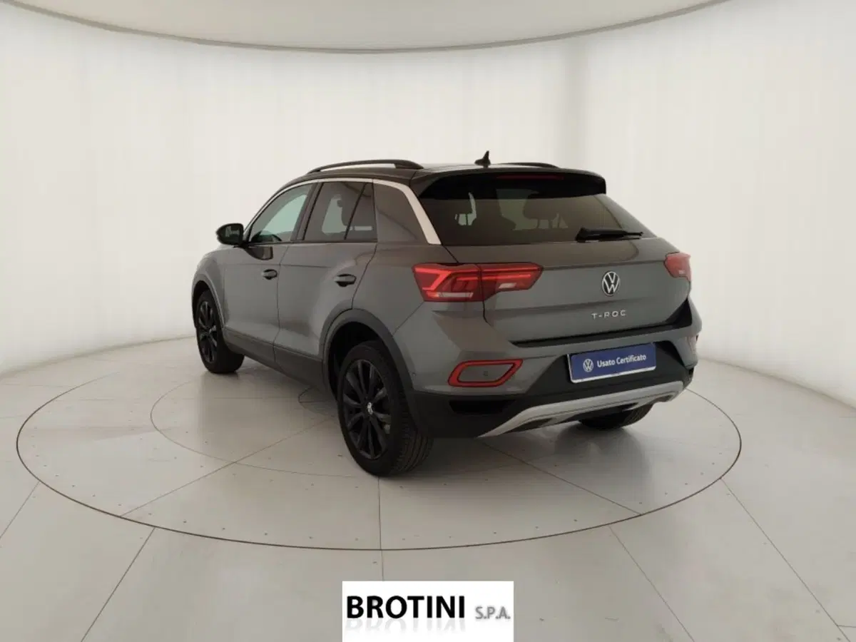 Volkswagen T-Roc usata a Massa-Carrara (4)