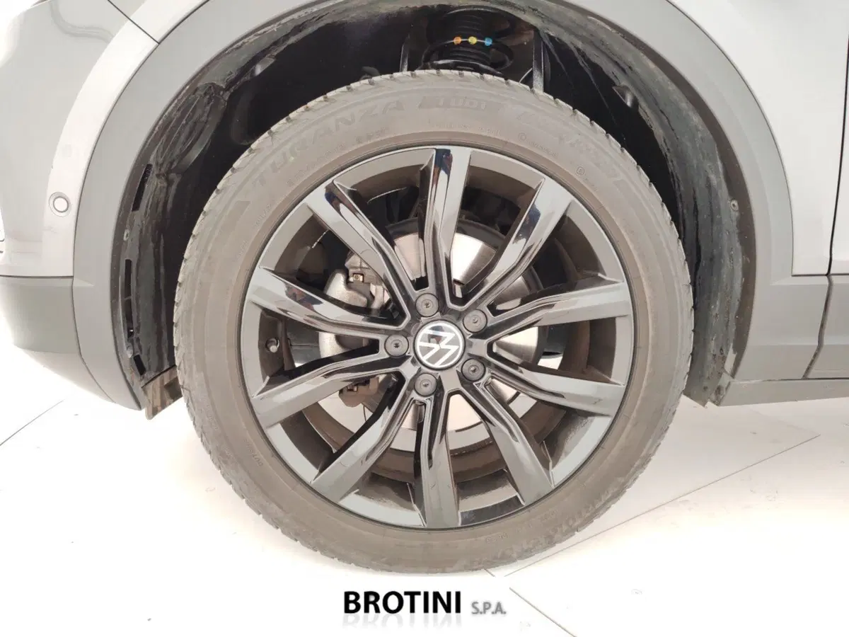 Volkswagen T-Roc usata a Massa-Carrara (6)