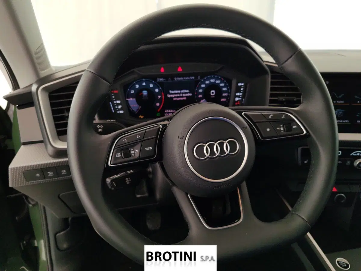 Audi A1 Sportback usata a Massa-Carrara (14)