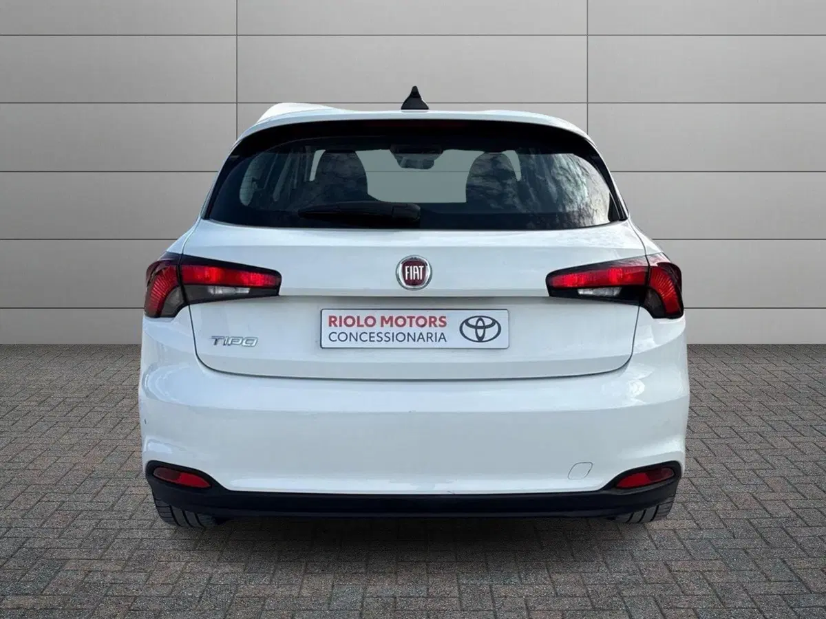 Fiat Tipo usata a Palermo (11)
