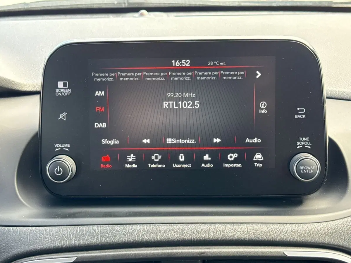 Fiat Tipo usata a Palermo (17)