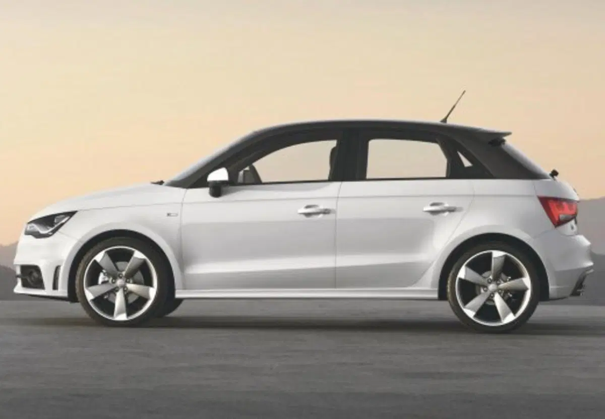 Audi A1 Sportback usata a Palermo (17)