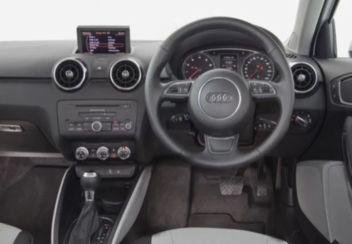 Audi A1 Sportback usata a Palermo (19)