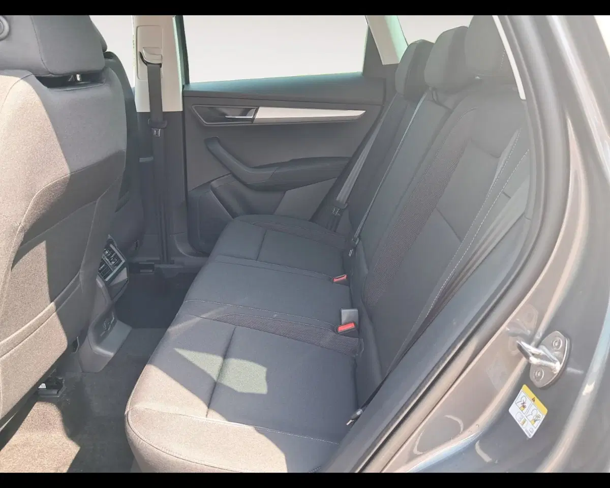 Skoda Karoq nuova a Forlì-Cesena (11)