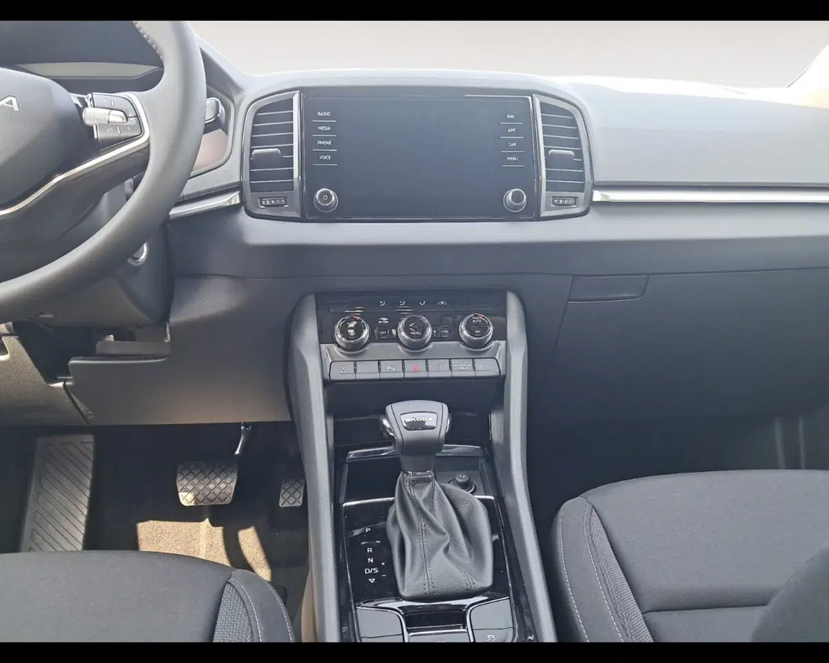 Skoda Karoq nuova a Forlì-Cesena (13)