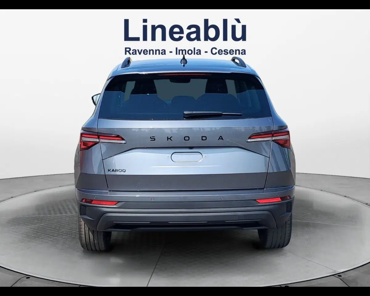 Skoda Karoq nuova a Forlì-Cesena (5)