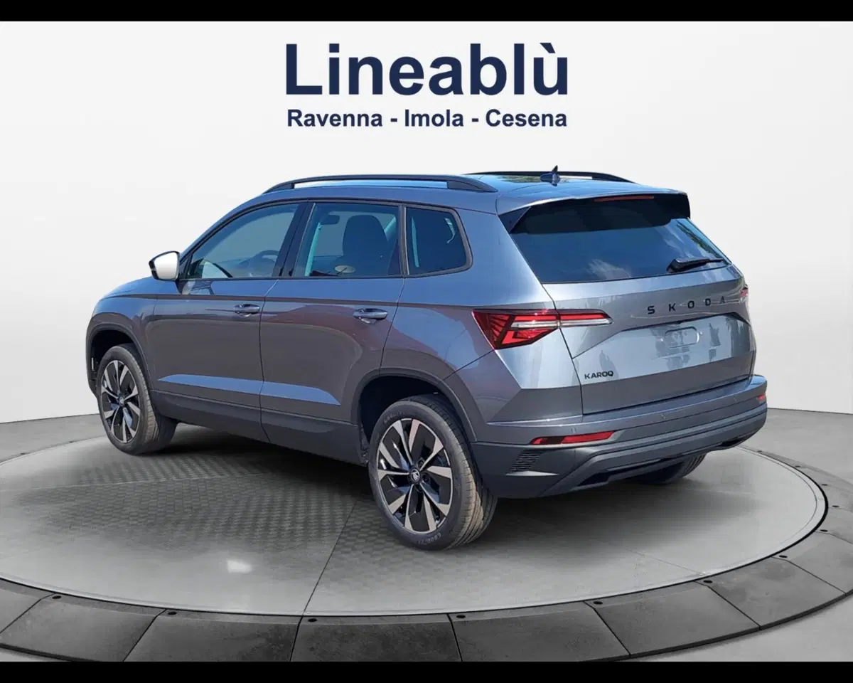 Skoda Karoq nuova a Forlì-Cesena (6)