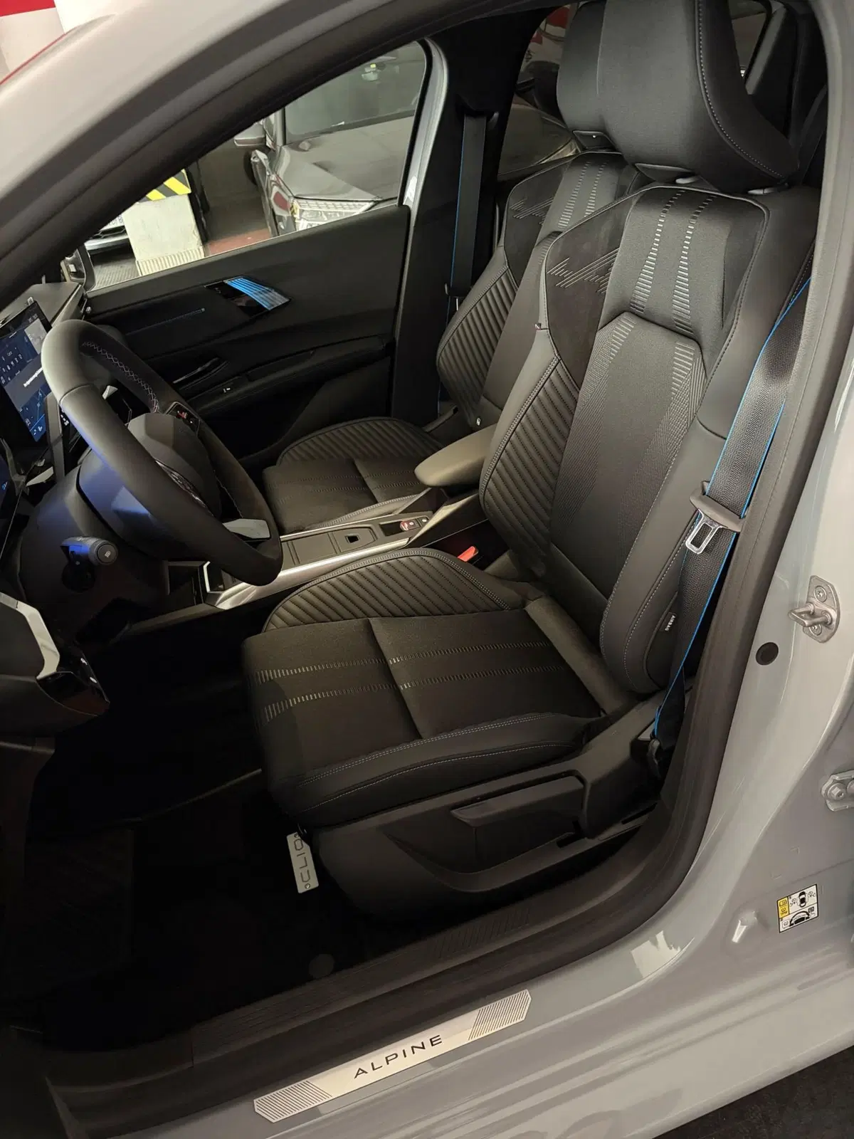 Renault Clio nuova a Milano (16)