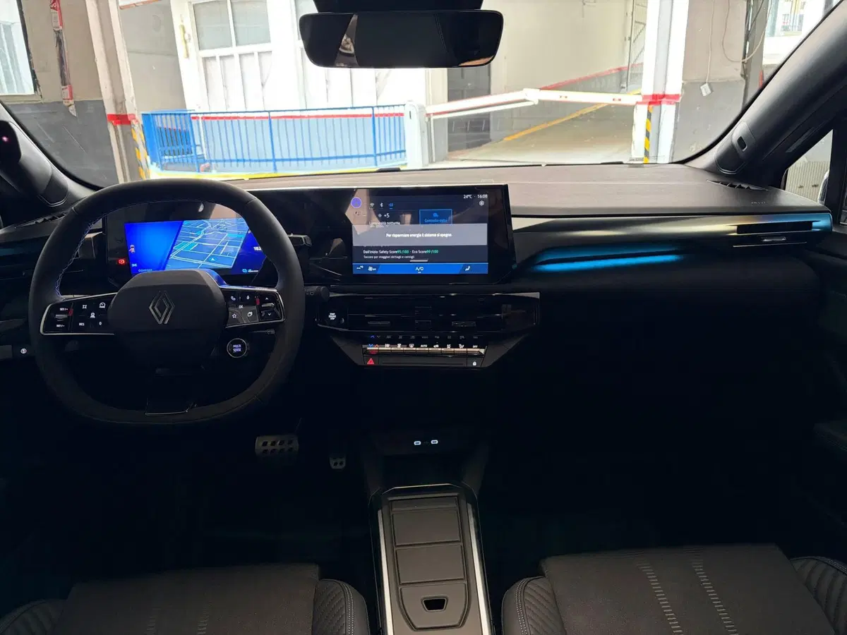 Renault Clio nuova a Milano (20)
