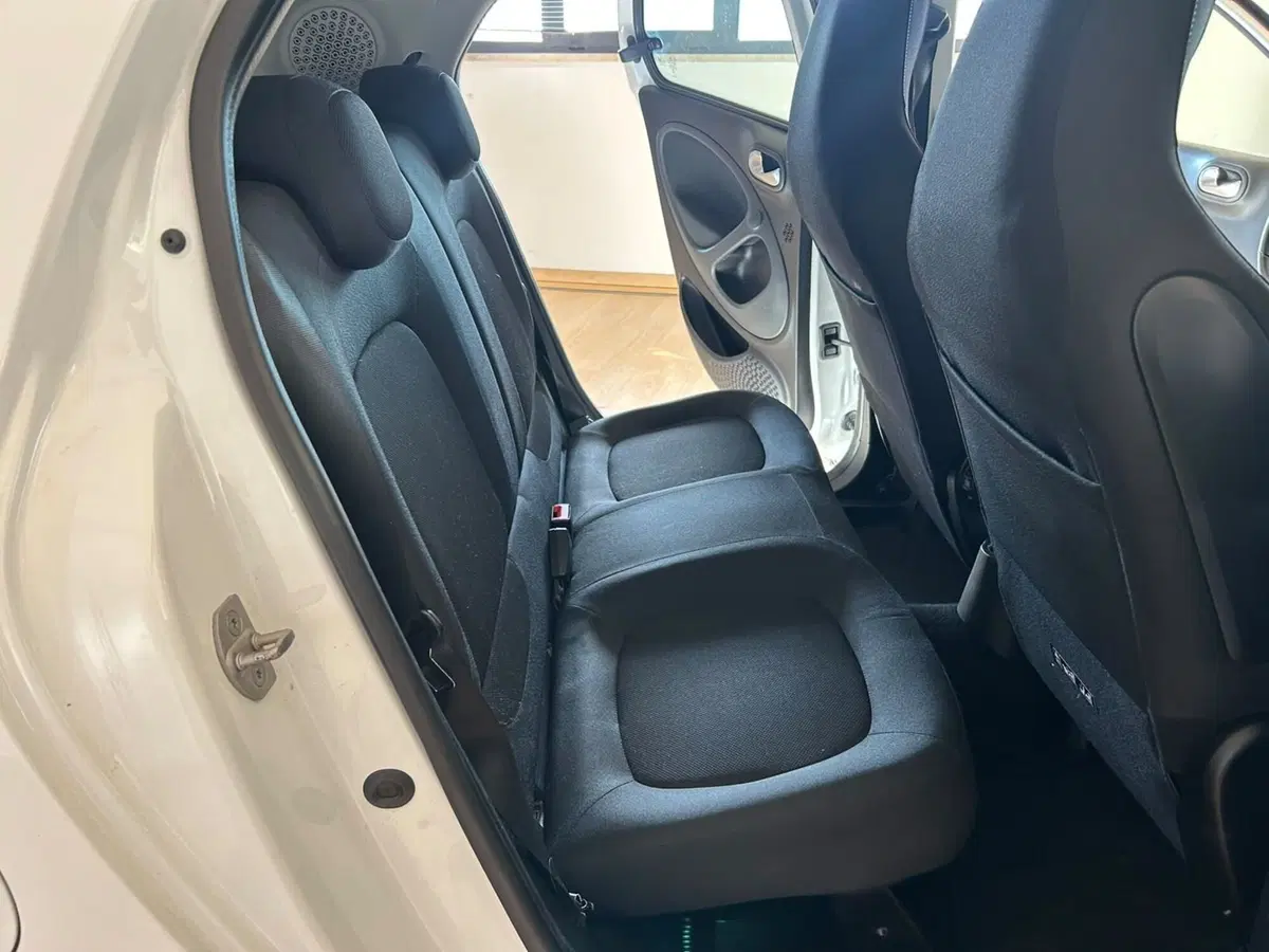 smart forfour usata a Bari (13)