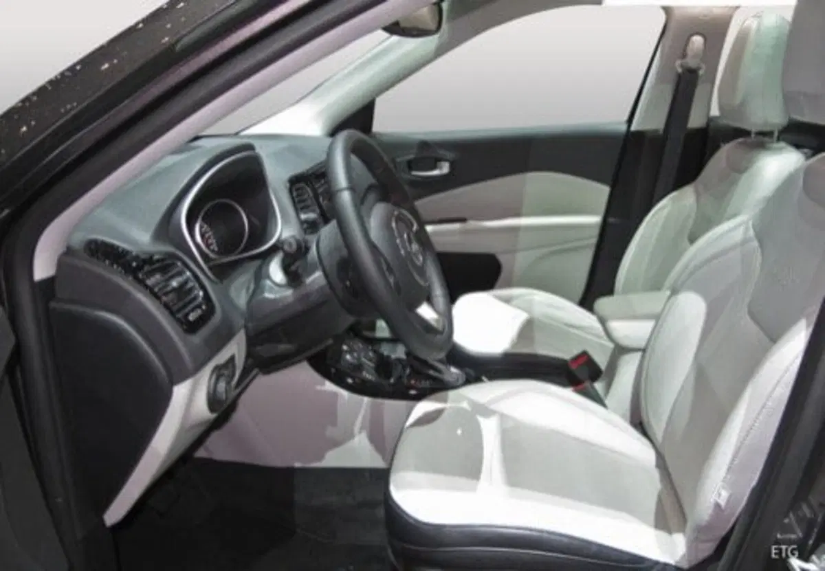 Jeep Compass usata a Salerno (16)