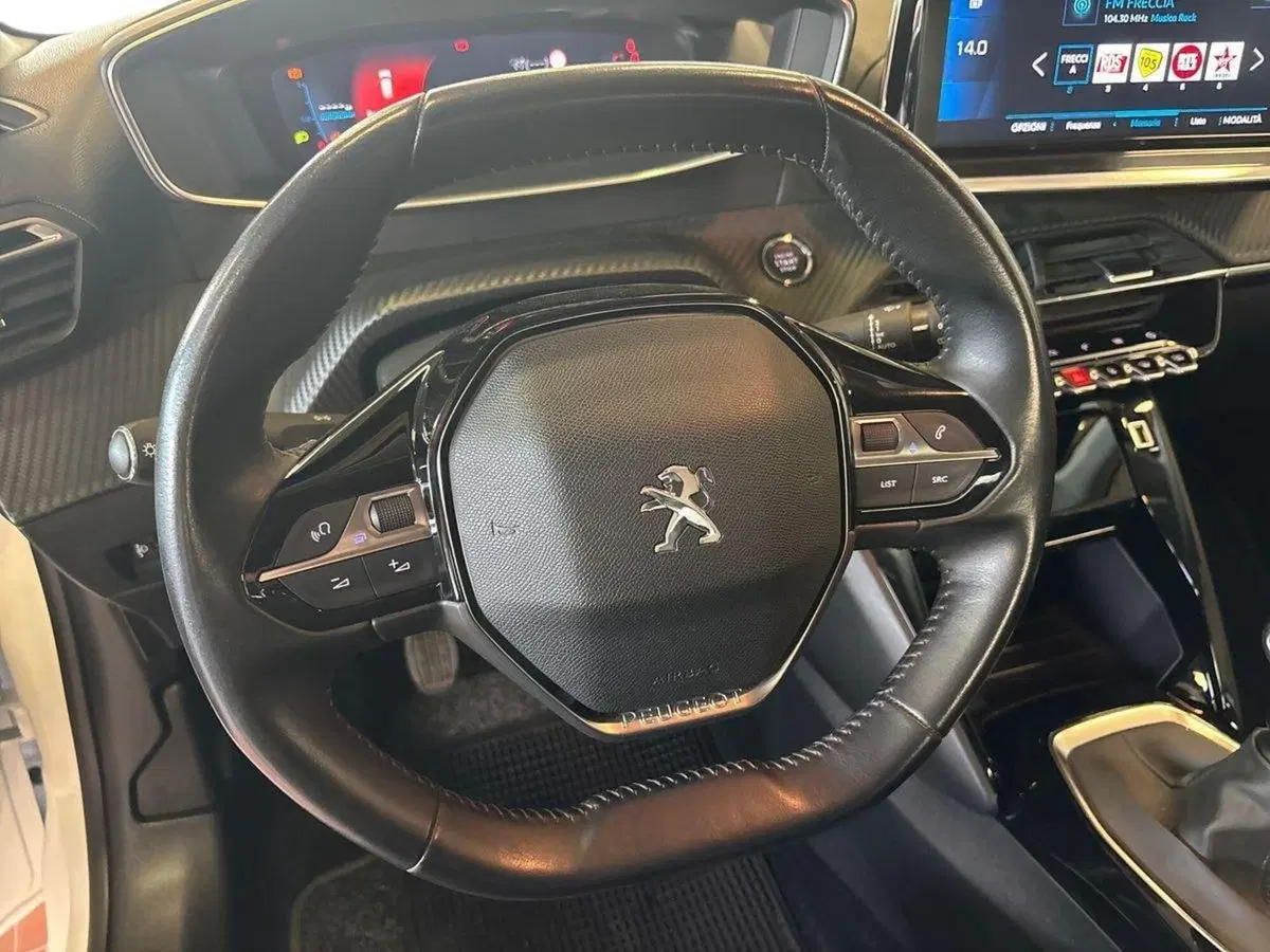 Peugeot 208 usata a Firenze (10)