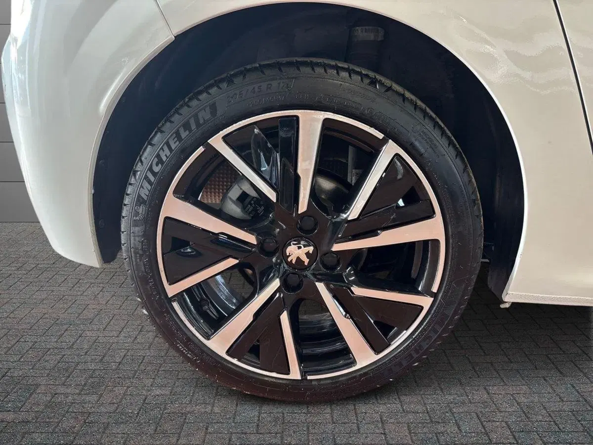 Peugeot 208 usata a Firenze (6)