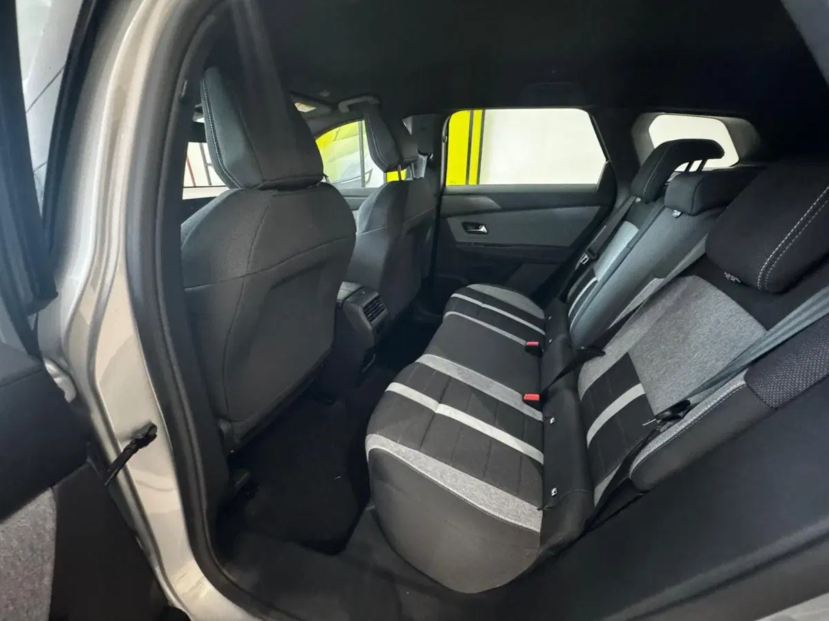Opel Grandland nuova a Frosinone (9)
