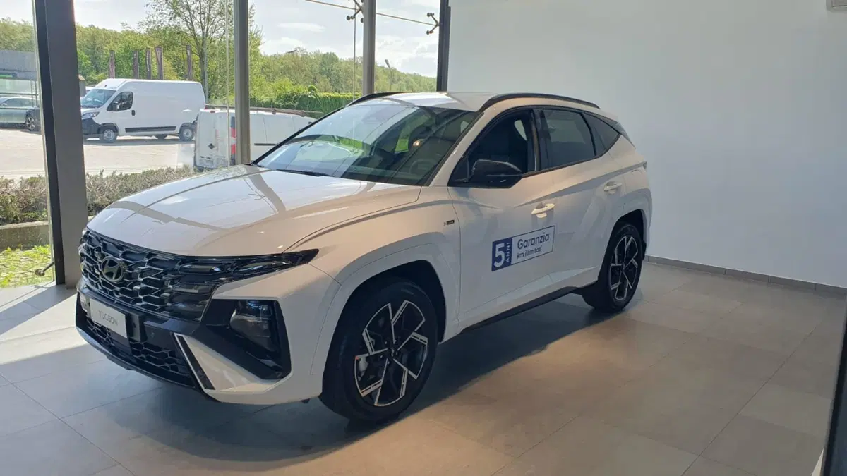 Hyundai Tucson nuova a Frosinone (2)