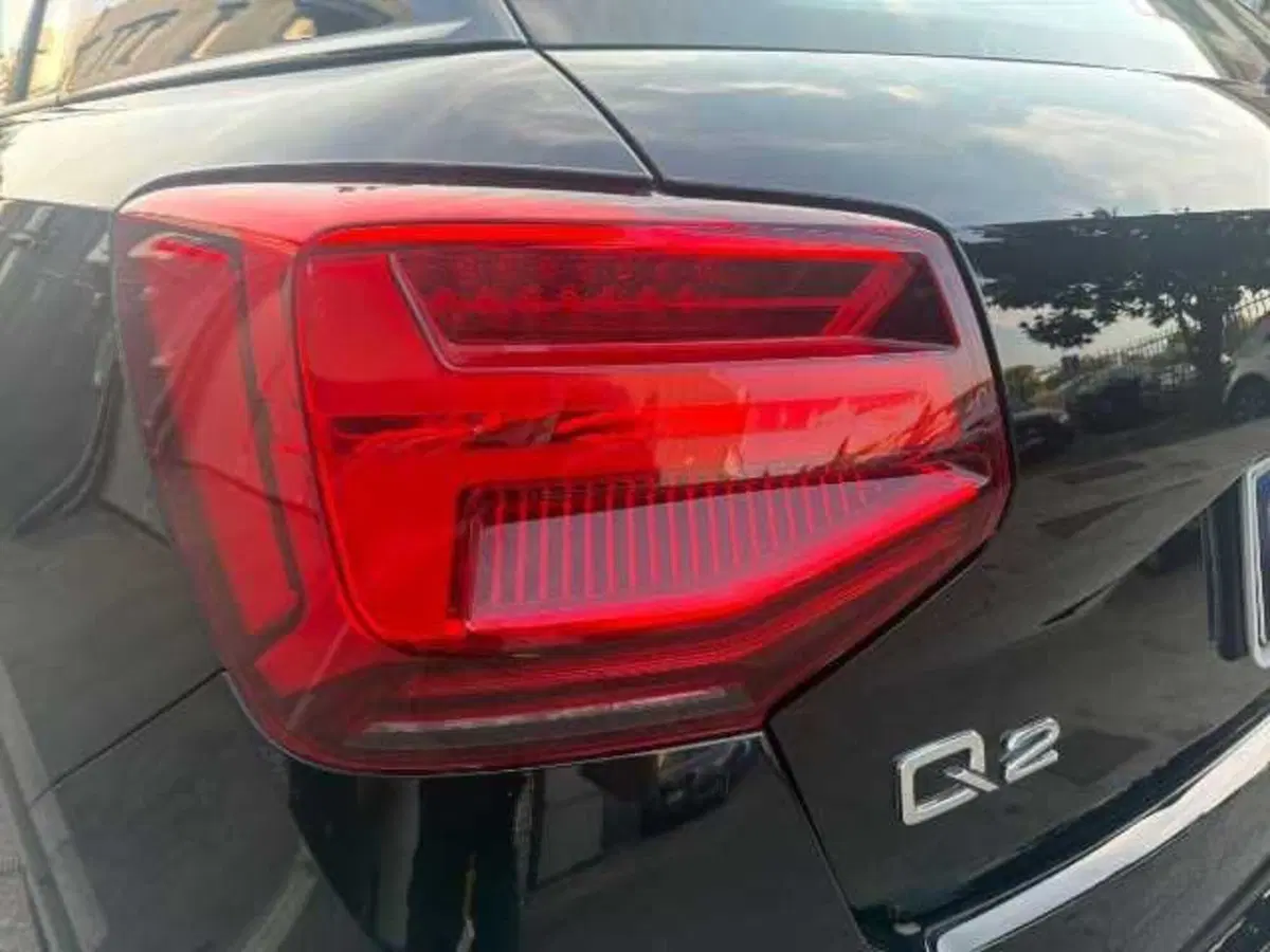 Audi Q2 usata a Prato (10)