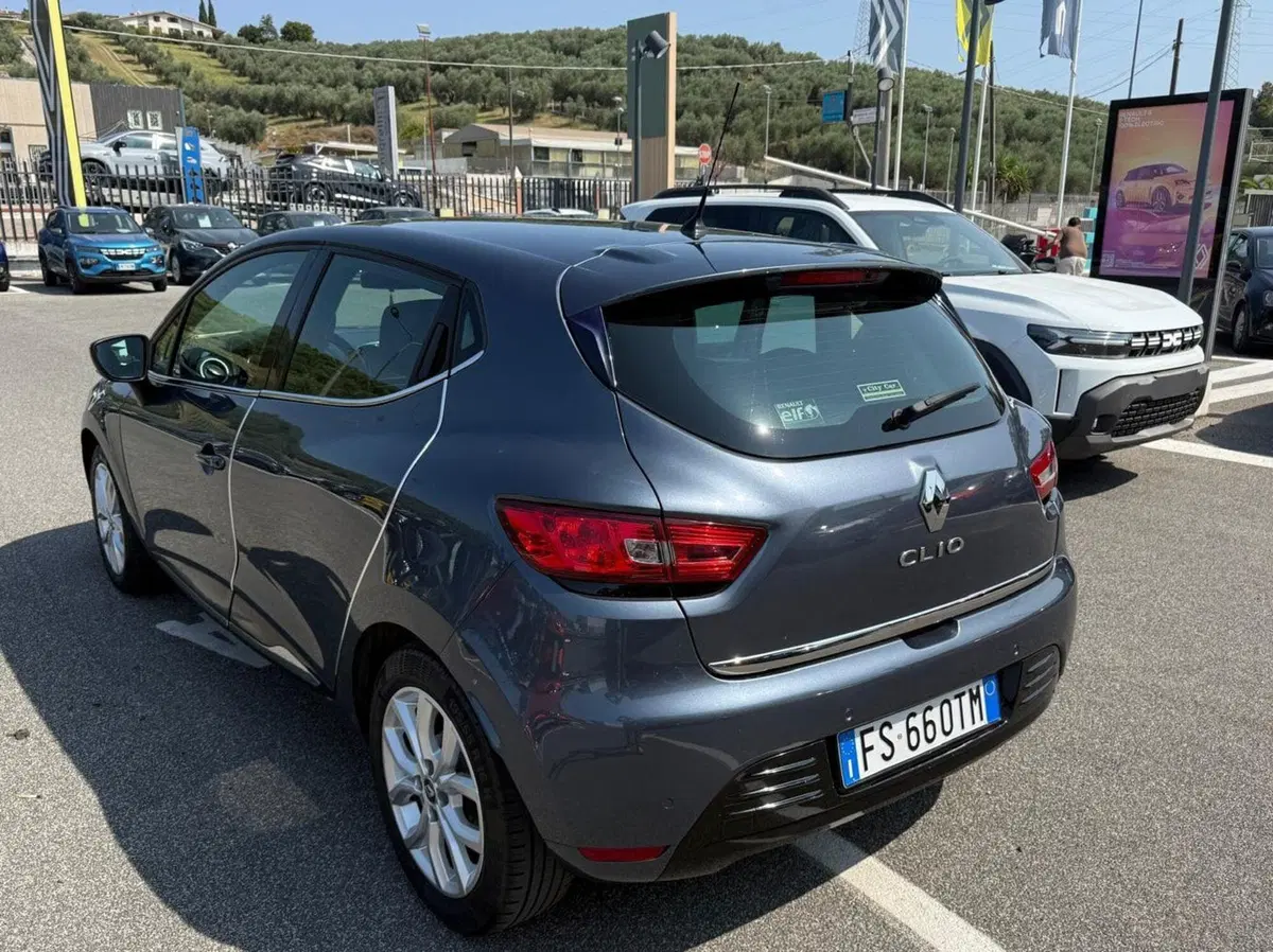 Renault Clio usata a Roma (4)