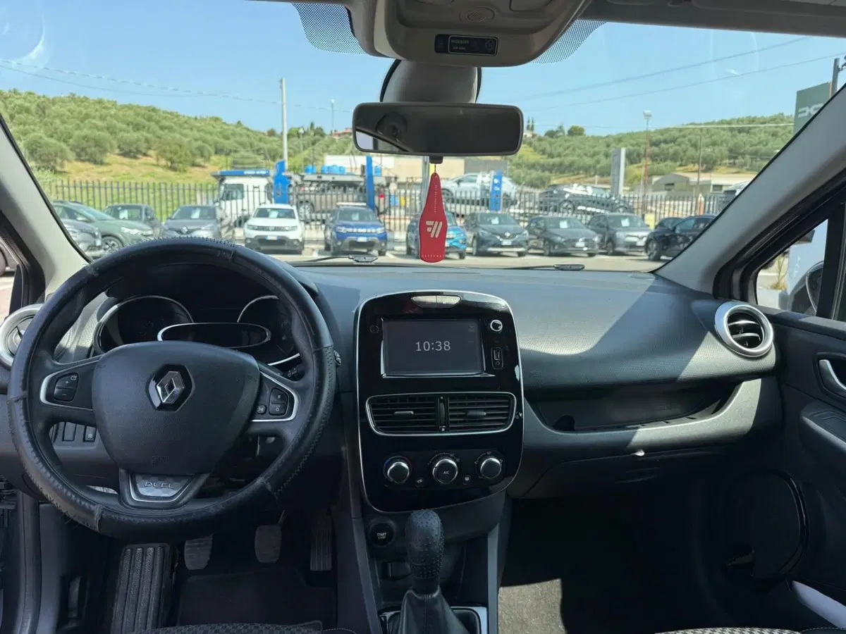 Renault Clio usata a Roma (7)