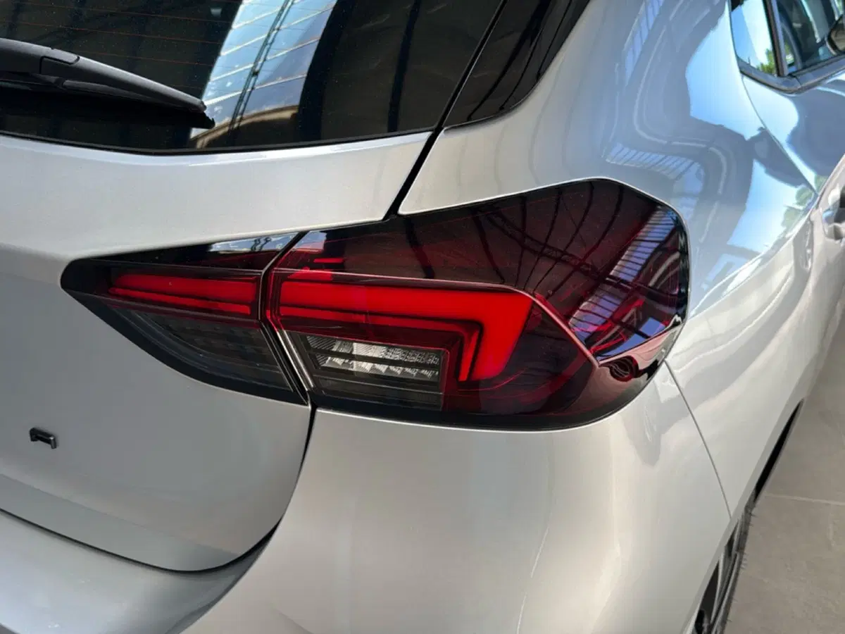 Opel Corsa nuova a Frosinone (13)