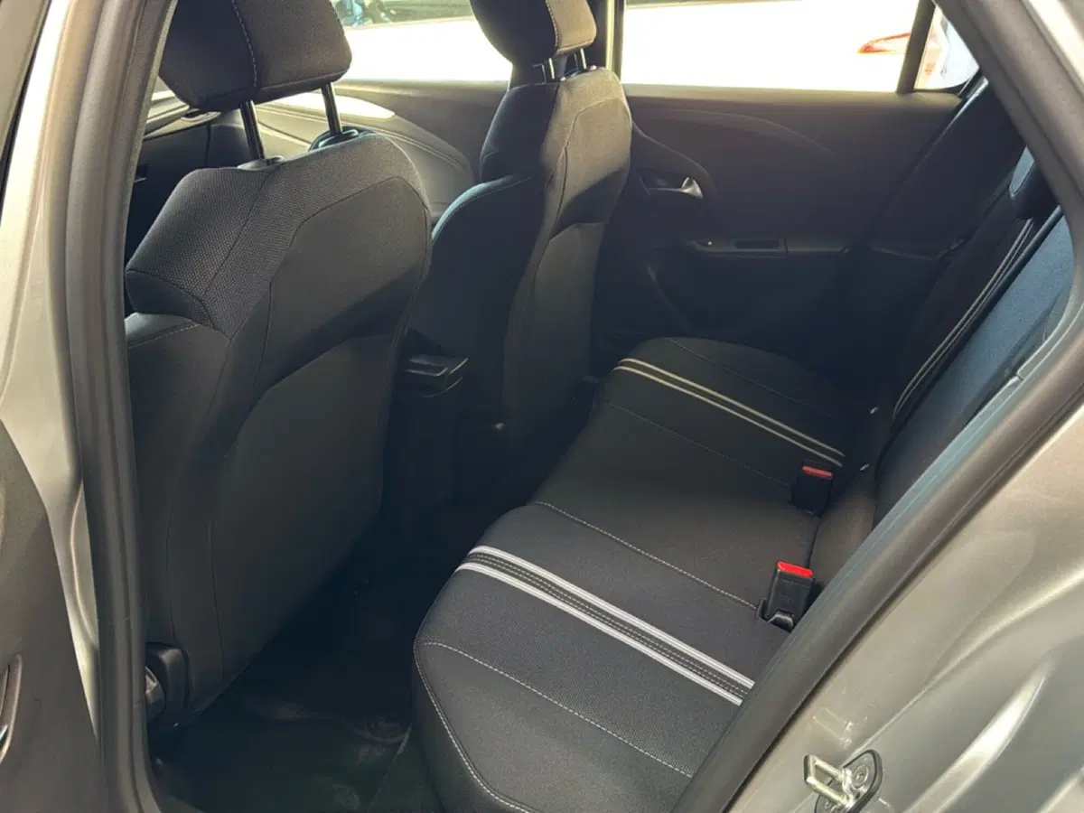 Opel Corsa nuova a Frosinone (20)