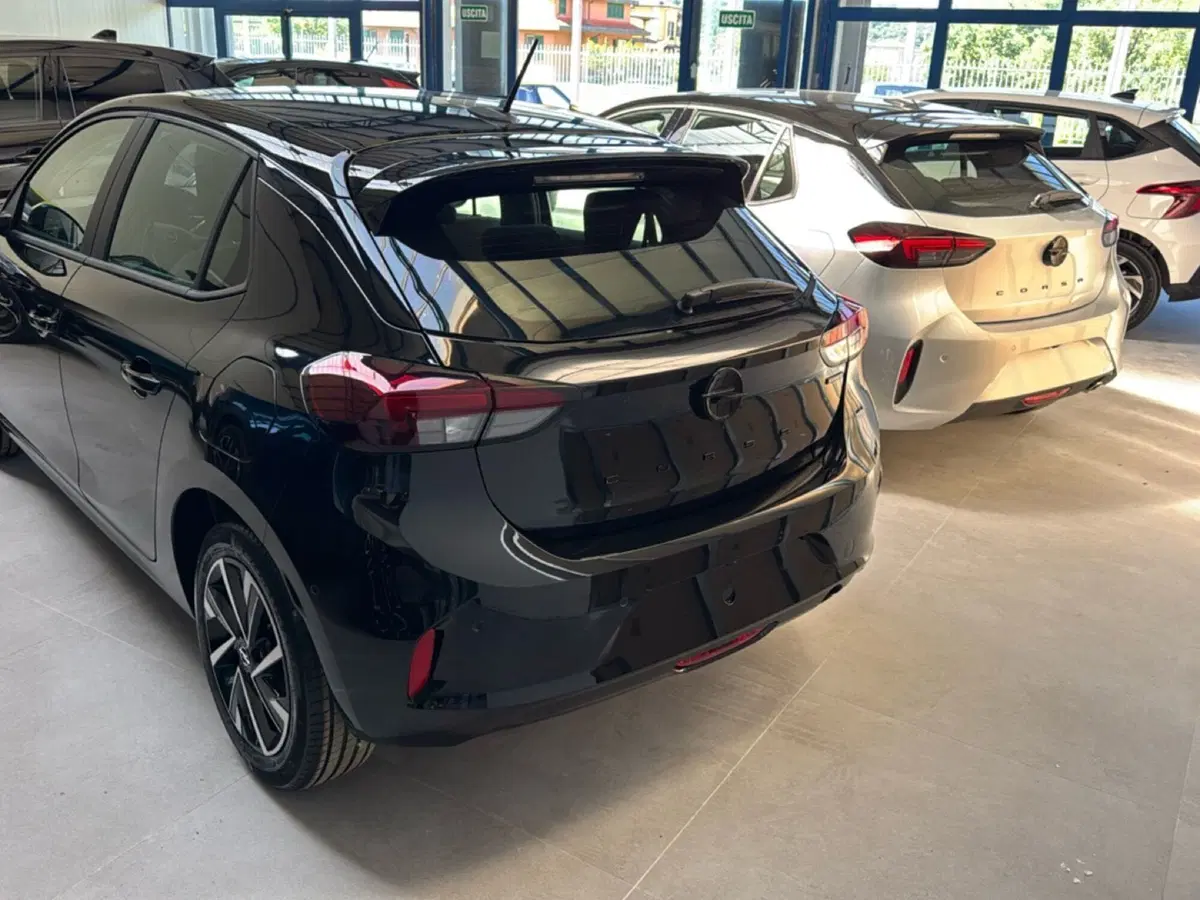 Opel Corsa nuova a Frosinone (5)