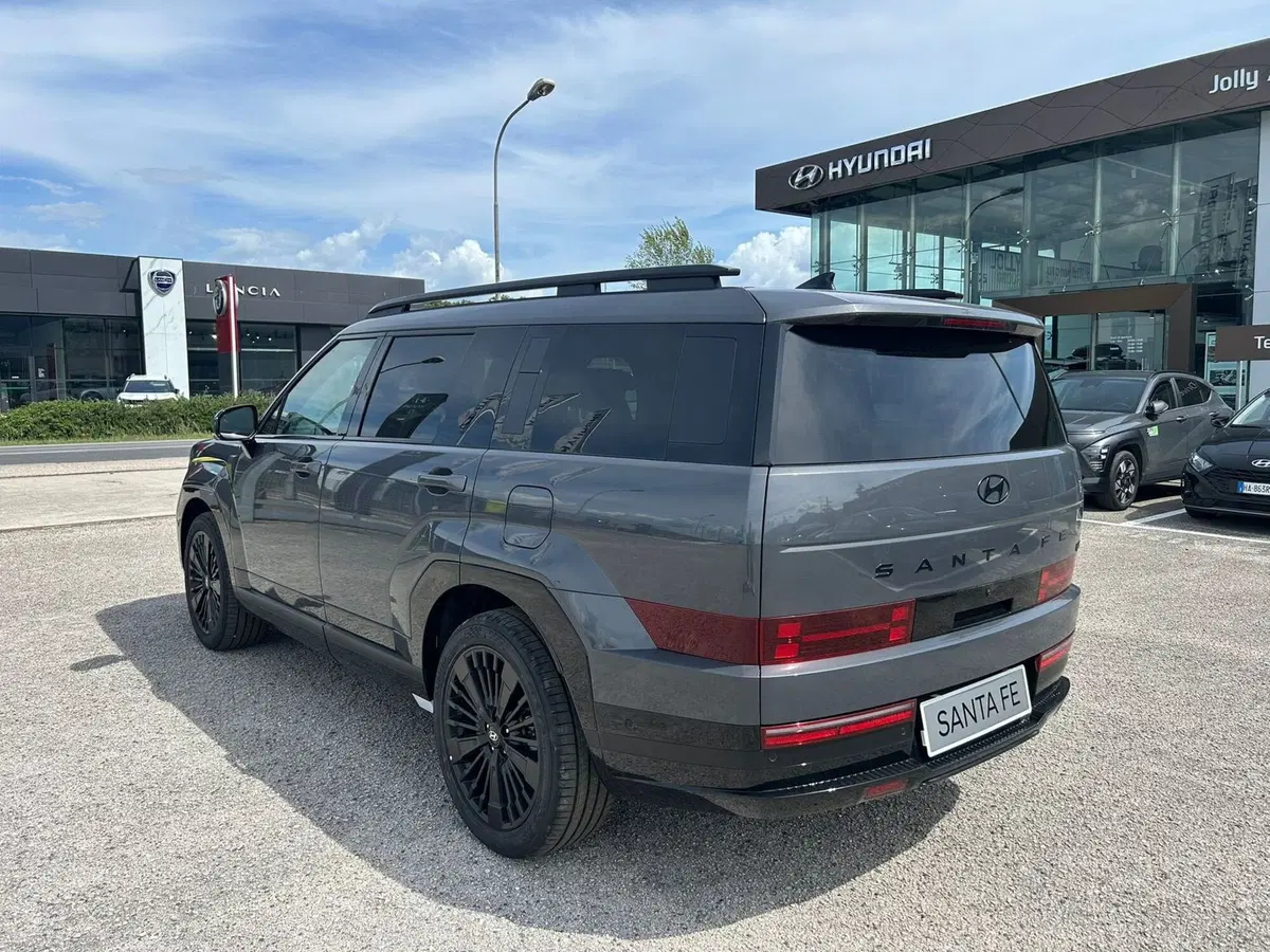 Hyundai Santa Fe nuova a Frosinone (3)